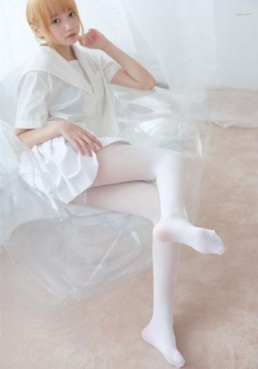 美女小逼逼_1080手机在线观看