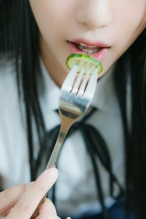 亚洲人成人无码网站在线观看_超清日本电影免费
