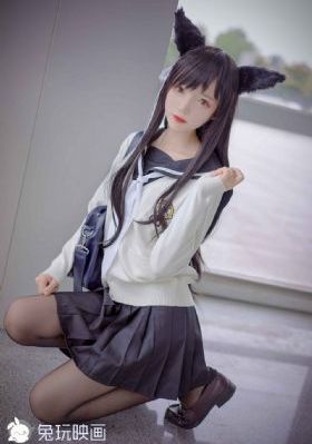 一卡二卡美女_高清电影在线看