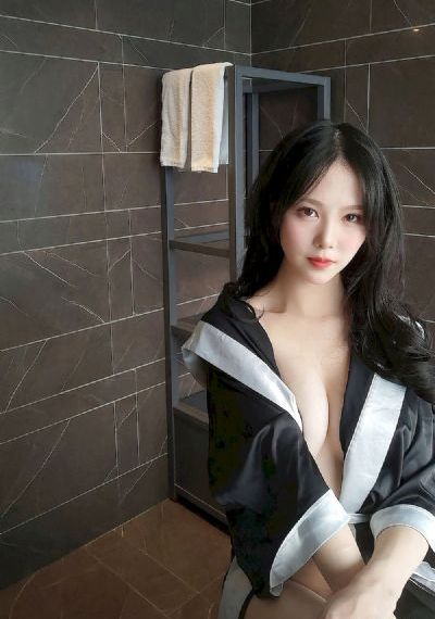 边吃奶边摸边做视频免费播放_电视剧在线观看