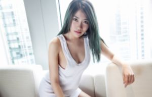 成人操人人_高清完整版免费在线观看