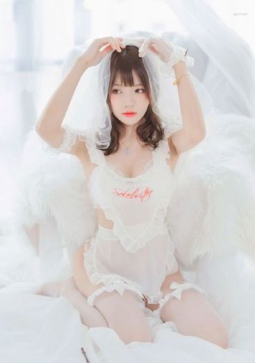 美女扒开尿口让男生捅_BD国语高清视频观看