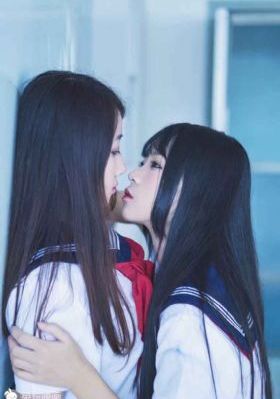 人人看人人摸欧美视频久久_720高清免费观看