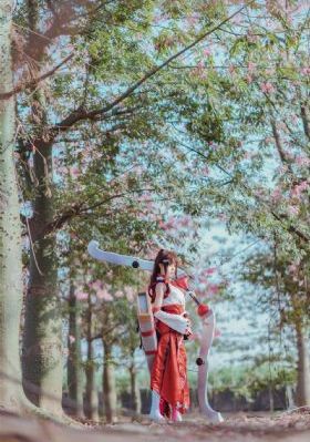 欧美精品国产制服第一页_4K手机在线看