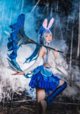 欧美熟妇大白腚_BD英语在线视频播放